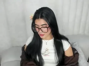 belovedkhlloe – webcam model profile photo Image 13