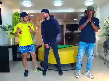 just_girlsgirls – webcam model profile photo Image 5