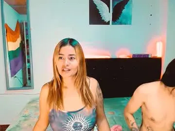 sexy_hot_friends_ – webcam model profile photo Image 2