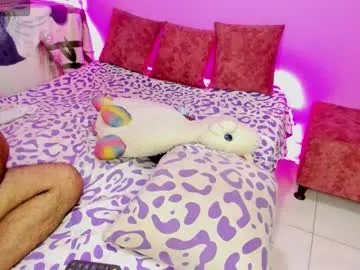 petites_perles – webcam model profile photo Image 18