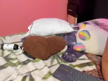 petites_perles – webcam model profile photo Image 2