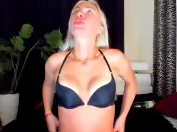 wet_dreamm22 – webcam model profile photo Image 17