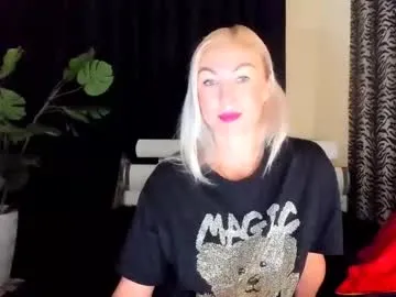 wet_dreamm22 – webcam model profile photo Image 5