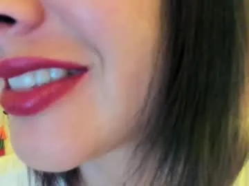 blue_bow – webcam model profile photo Image 17