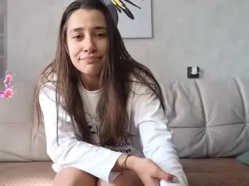 onezyzz1 – webcam model profile photo Image 9