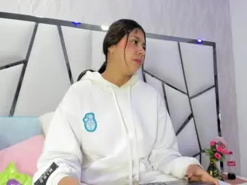 sexxxsirens – webcam model profile photo Image 12