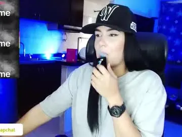 kira0541 – webcam model profile photo Image 2