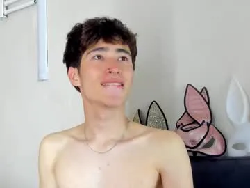 katarasimon – webcam model profile photo Image 15