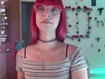 _bustylucianaa_ – webcam model profile photo Image 12