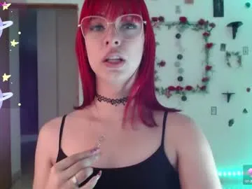 _bustylucianaa_ – webcam model profile photo Image 7