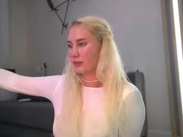 kellyfernandes – webcam model profile photo Image 12