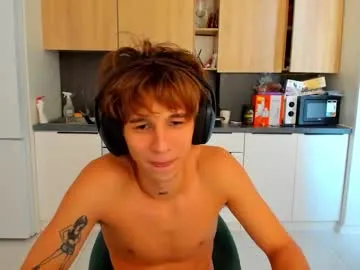 petites_perles – webcam model profile photo Image 14