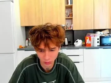 petites_perles – webcam model profile photo Image 15