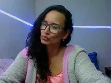 loving_ladies – webcam model profile photo Image 12