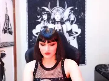 pinkadele – webcam model profile photo Image 13