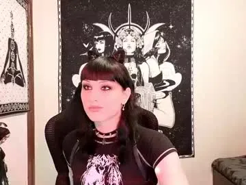 pinkadele – webcam model profile photo Image 7