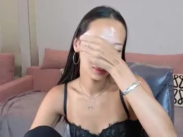 _52_ – webcam model profile photo Image 6