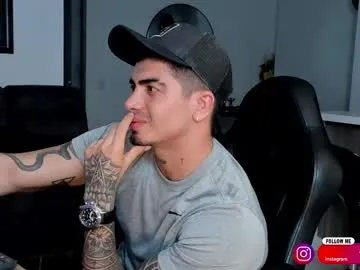 aleja_cata_lesbian1 – webcam model profile photo Image 3