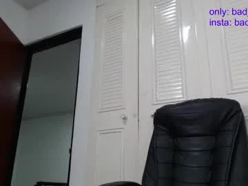 loving_ladies – webcam model profile photo Image 17