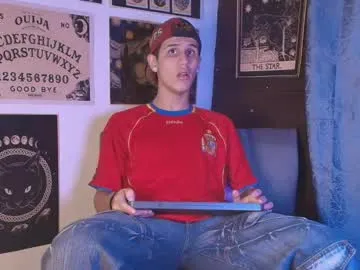 _realwav – webcam model profile photo