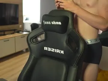 realtryit – webcam model profile photo Image 4