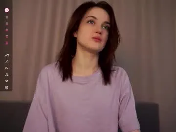 heyskylar – webcam model profile photo Image 14