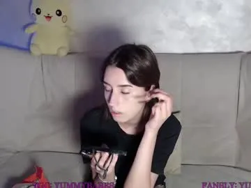 cherry_berry56 – webcam model profile photo Image 4