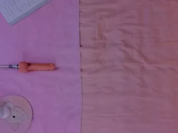 brookeember – webcam model profile photo Image 12