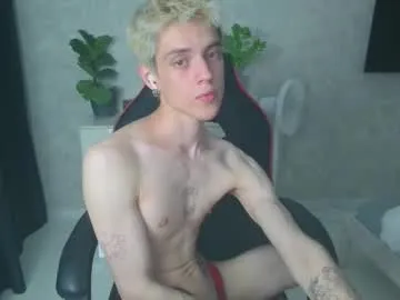 emahallee – webcam model profile photo Image 2