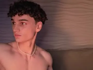 dreamyriri – webcam model profile photo Image 11