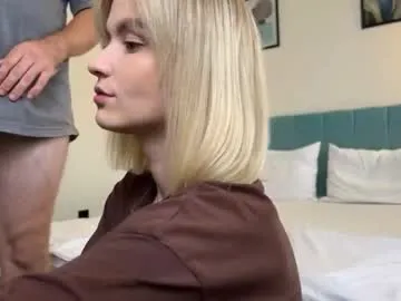 emilyhewell – webcam model profile photo Image 12