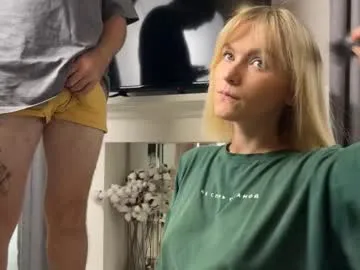 emilyhewell – webcam model profile photo Image 15