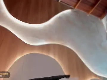 hotbella_ – webcam model profile photo Image 4