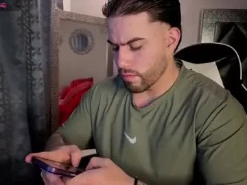 sweetyoops – webcam model profile photo Image 12