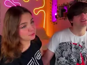 littlejennifer18 – webcam model profile photo Image 7