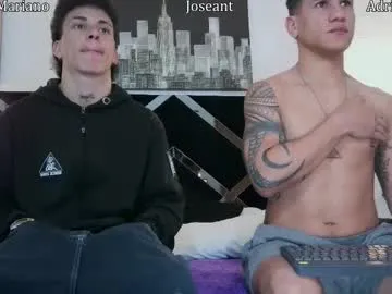 red_head_rosie_69 – webcam model profile photo Image 16