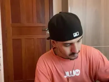 playussoftly – webcam model profile photo Image 12