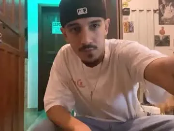 playussoftly – webcam model profile photo Image 15