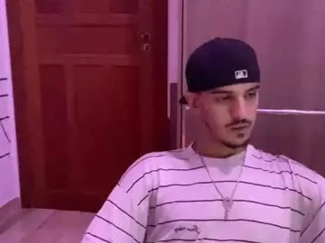 playussoftly – webcam model profile photo Image 2