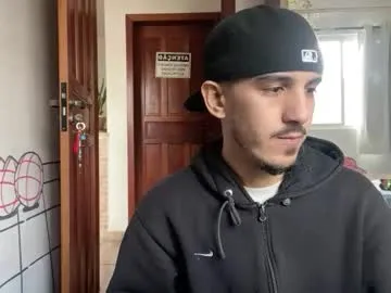 playussoftly – webcam model profile photo Image 6