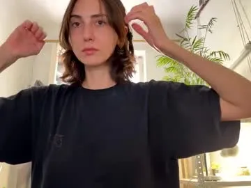 your_dolls – webcam model profile photo Image 8