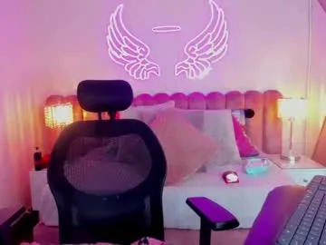 pinkadele – webcam model profile photo Image 6