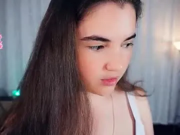 shiny_lily – webcam model profile photo Image 6