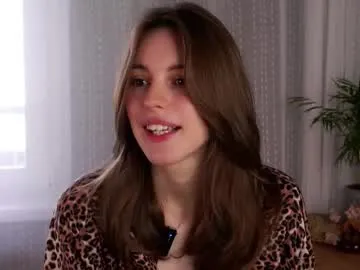 your_desirre – webcam model profile photo Image 10