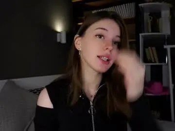 your_desirre – webcam model profile photo Image 19