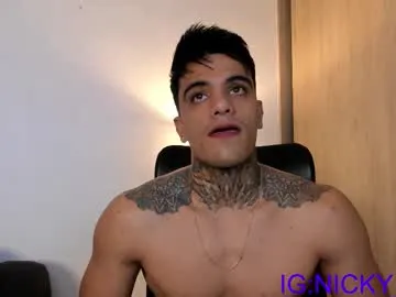 sexy_hot_friends_ – webcam model profile photo Image 12