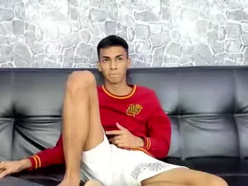 mistress_kasha – webcam model profile photo Image 3