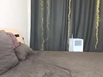 viishy – webcam model profile photo Image 13