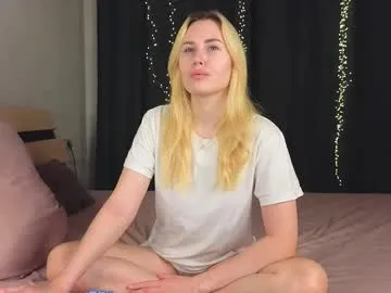 viishy – webcam model profile photo Image 6