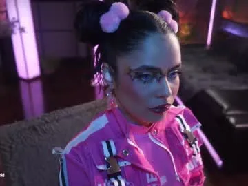 erikabeee1 – webcam model profile photo Image 3